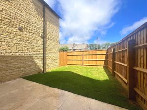 Photo 10- click for photo gallery